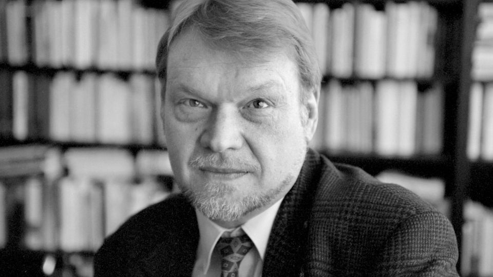 Günther Nonnenmacher bei einer Veranstaltung, FAZ-Herausgeber und prägender Kopf des deutschen Journalismus