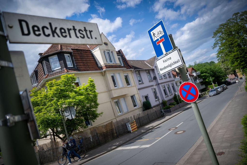 Bielefelder Innenstadt bei Tageslicht: Redaktion von Radio Bielefeld berichtet live