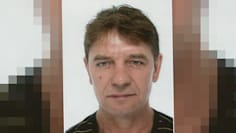 Moderator Rudi Cerne im Studio von Aktenzeichen XY ungelöst