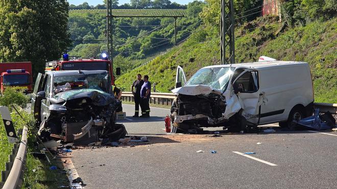 Verkehrsunfall in der Region Trier nahe der Mosel, Symbolbild