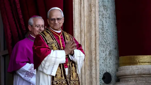 Pope receiving the pallium during inauguration mass
