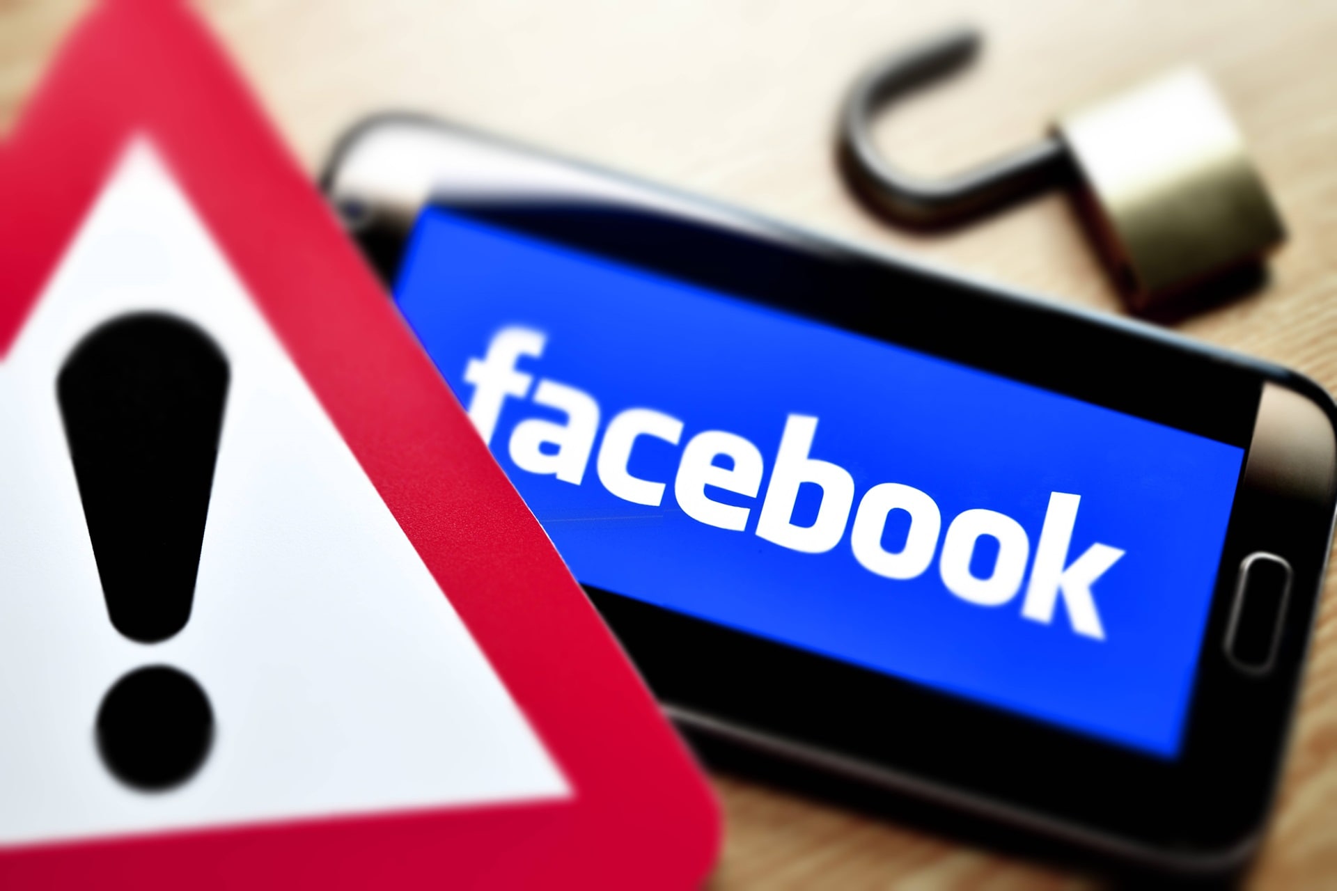 Überblick zum Facebook-Datenleck und Tipps von bayern1